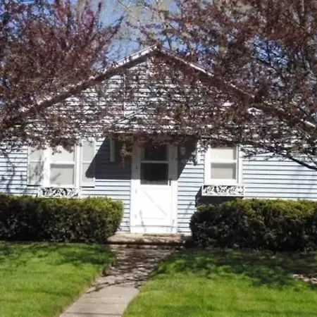 Cozy Cottage On Green Bay Extérieur photo